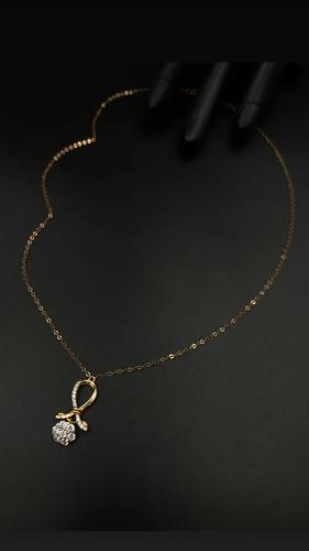 YELLOW GOLD NECKLACE K18