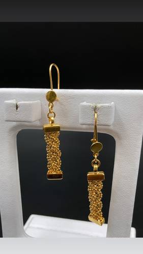 GOLD EARINGS K21