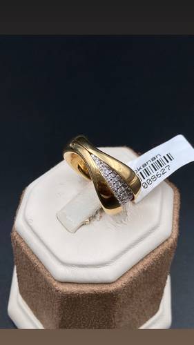 YELLOW GOLD RING K18