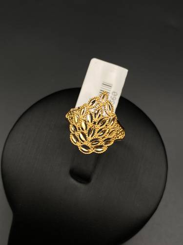YELLOW GOLD RING K21