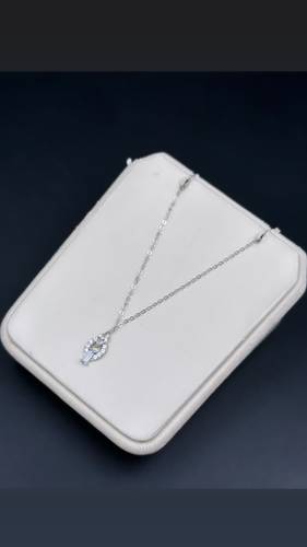 WHITE GOLD NECKLACE K18