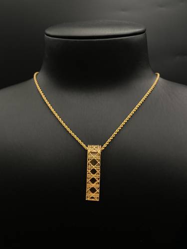 عقد ذهب عيار 21