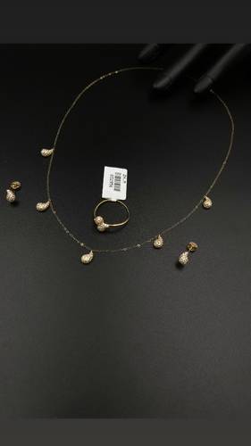 YELLOW GOLD HALF SET K18