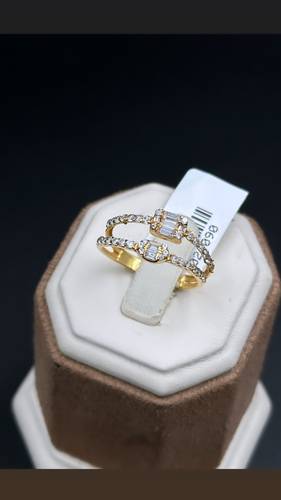 YELLOW GOLD RING 18K