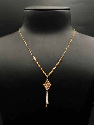 عقد ذهب عيار 21