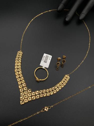 طقم ذهب أصفر عيار 21 