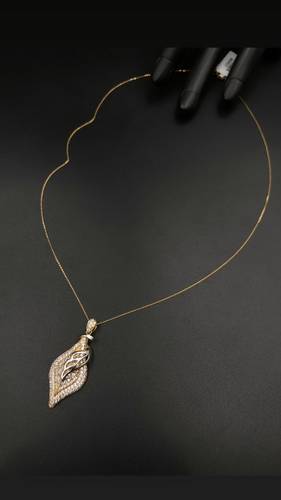 YELLOW GOLD NECKLACE K18