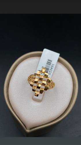 YELLOW GOLD RING K21