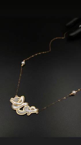 عقد ذهب عيار 18