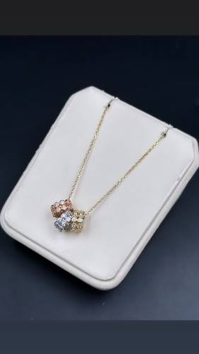 GOLD NECKLACE K18