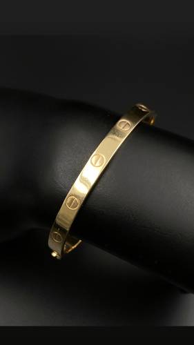 سوارة ذهب عيار 18