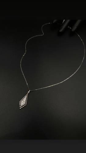 WHITE GOLD NECKLACE K18