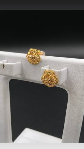 GOLD EARINGS K21