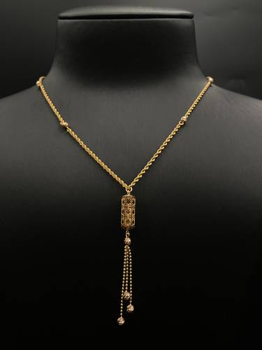 عقد ذهب عيار 21