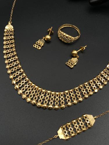 طقم ذهب عيار 21