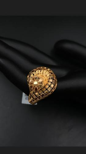 YELLOW GOLD RING K21