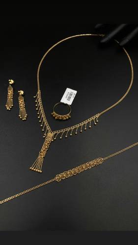 ITALIAN GOLD SET K18