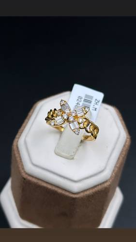 YELLOW GOLD RING 18K