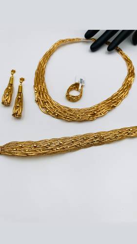 طقم ذهب أصفر عيار 21
