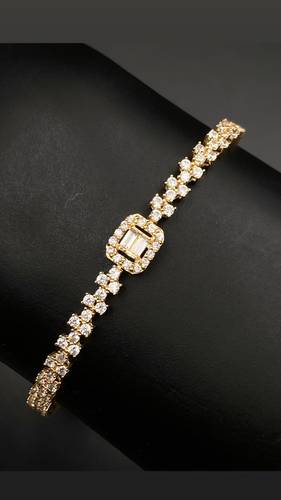 GOLD BRACELET K18