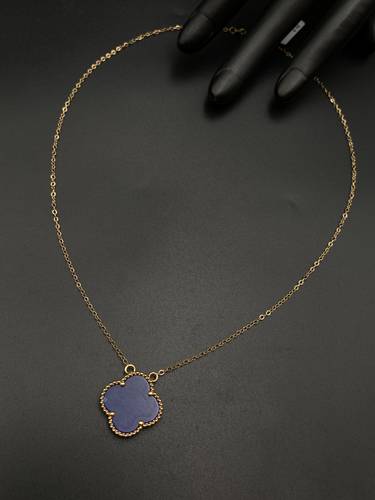 GOLD NECKLACE K18