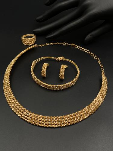 طقم ذهب عيار 21
