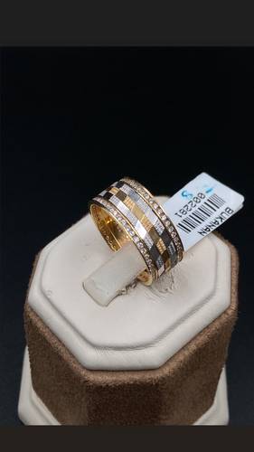 YELLOW GOLD RING K18