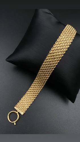 سوارة ذهب عيار 18