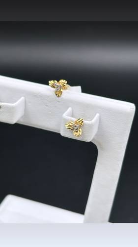 GOLD EARRINGS K18