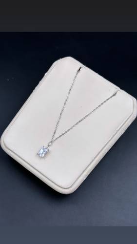 WHITE GOLD NECKLACE K18
