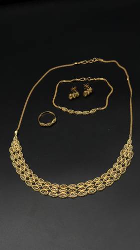 طقم ذهب اصفر عيار 21