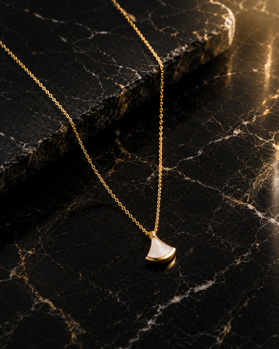 GOLD NECKLACE K18