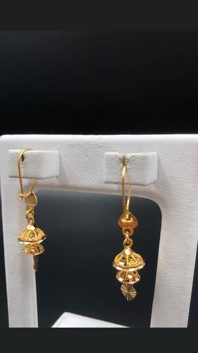 GOLD EARINGS K21