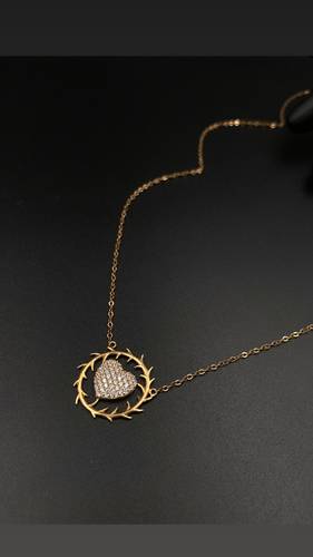 عقد ذهب أصفر عيار 18