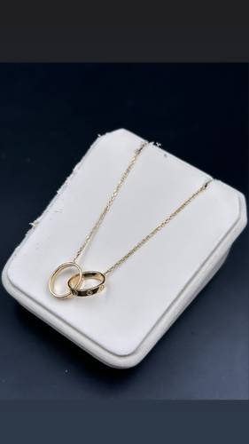 عقد ذهب عيار 18