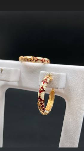 GOLD EARINGS K21