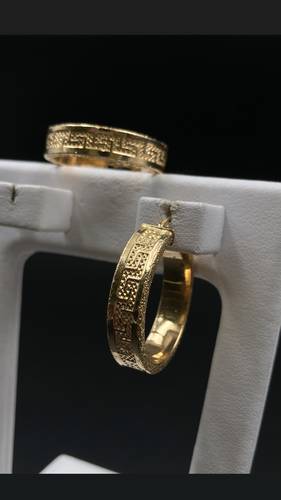 GOLD EARINGS K18