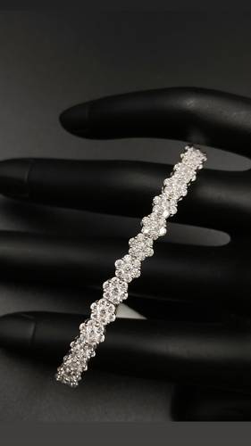 سوارة ذهب ابيض عيار 18