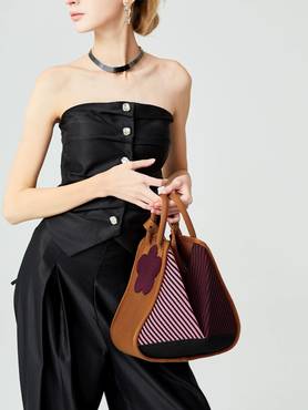 Knit Triangle Tote