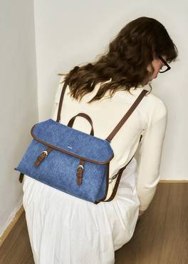  Canvas Chic