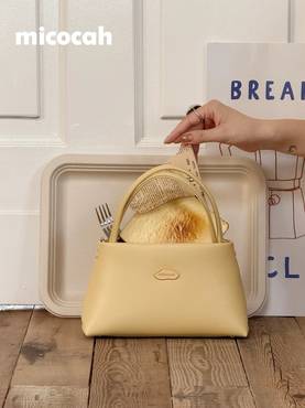 Petite Pop Bag