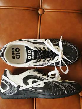 Turbo Lite Ballet Black Retro Sneakers