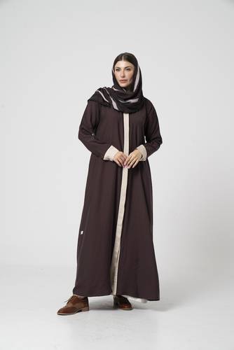 عباية باللون البني - K499