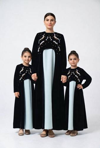 جلابية بناتي باللون الكحلي الغامق - Kids168