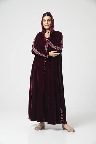عباية مخمل باللون العنابي - K540