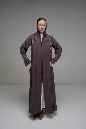 عباية باللون البني - K366