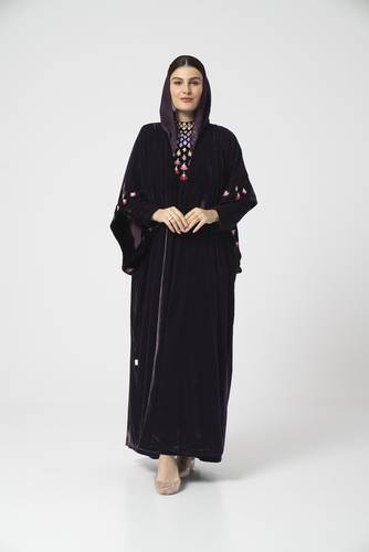 عباية مخمل موف غامق - K534