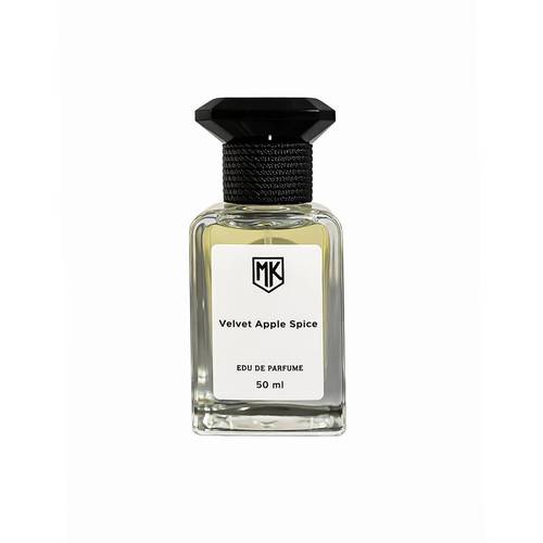 عطر مشرق ومنعش مع دفء كريمي