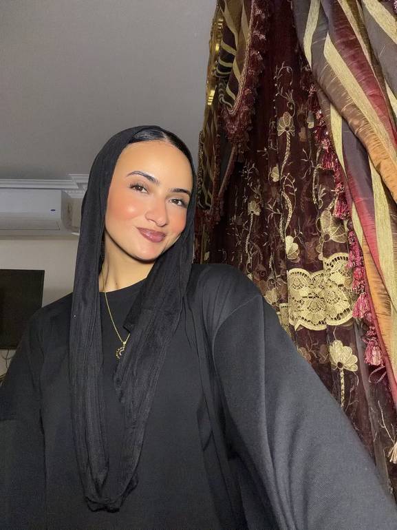 Kuwaiti twist scarf-Black