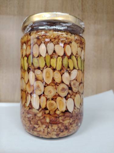 علبة مكسرات